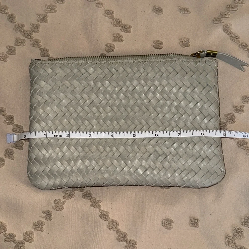 Madewell grey (ashen sage) leather clutch with a side pocket (brown lining) NWT - Picture 6 of 7